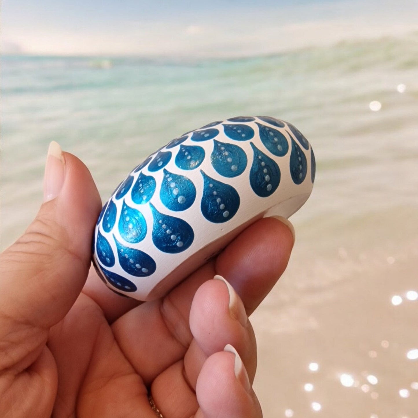 Pierre de méditation dégradés bleu métallisé & blanc