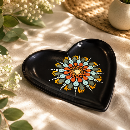 Coupelle à bijoux cœur – Mandala orange & vert en pointillisme