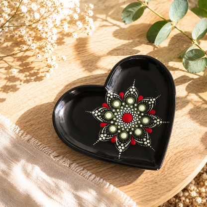 Vide-poche cœur kaki Mandala peint à la main – Coupelle décorative bohème – Porte-bijoux artisanal – Cadeau femme