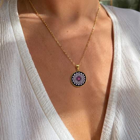 Collier Mandala rose en acier inoxydable