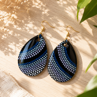 Boucles d'oreilles gouttes en bois, boucles d'oreilles peintes, pointillisme bleu