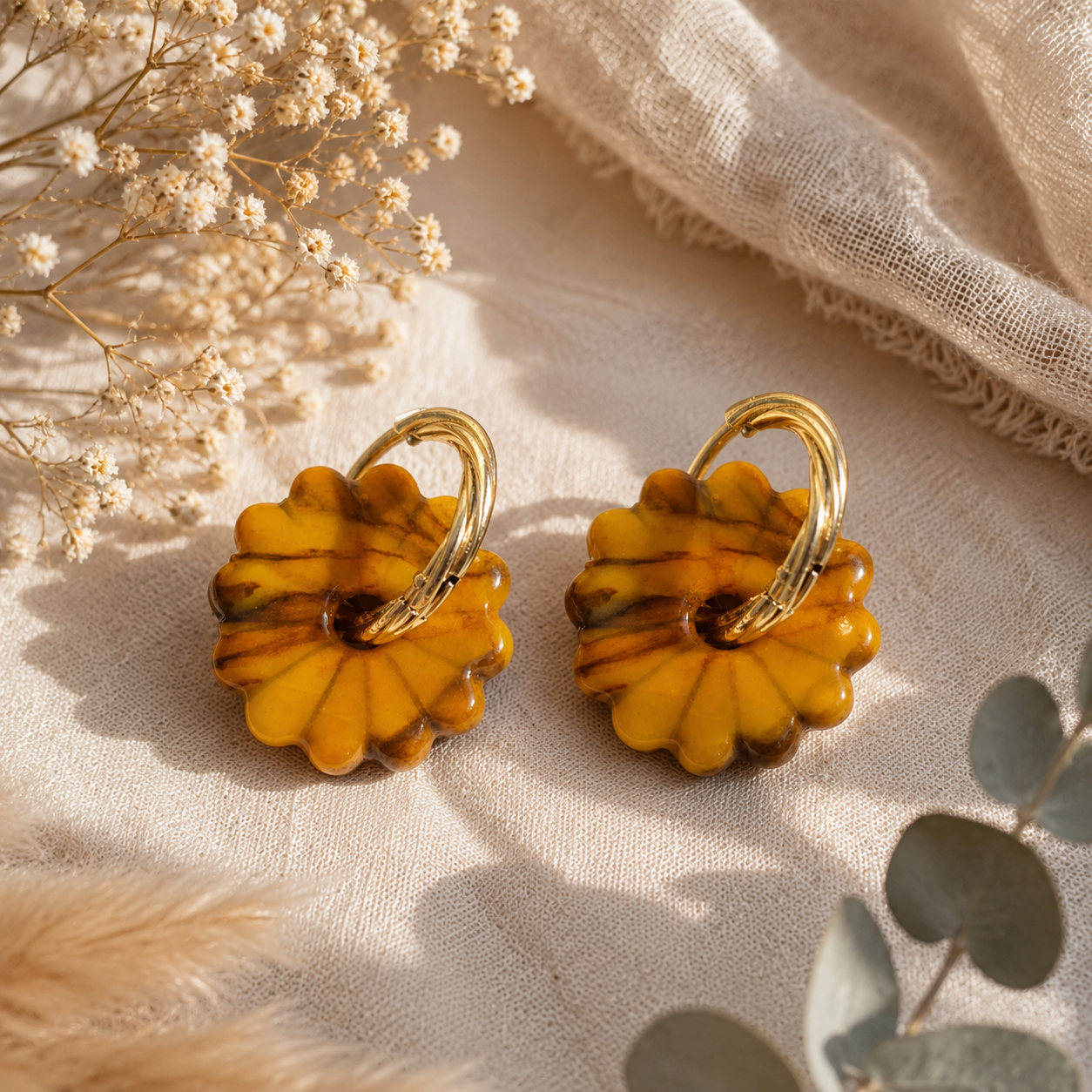 Pampilles florales marbrées orange en pâte polymère - fait main