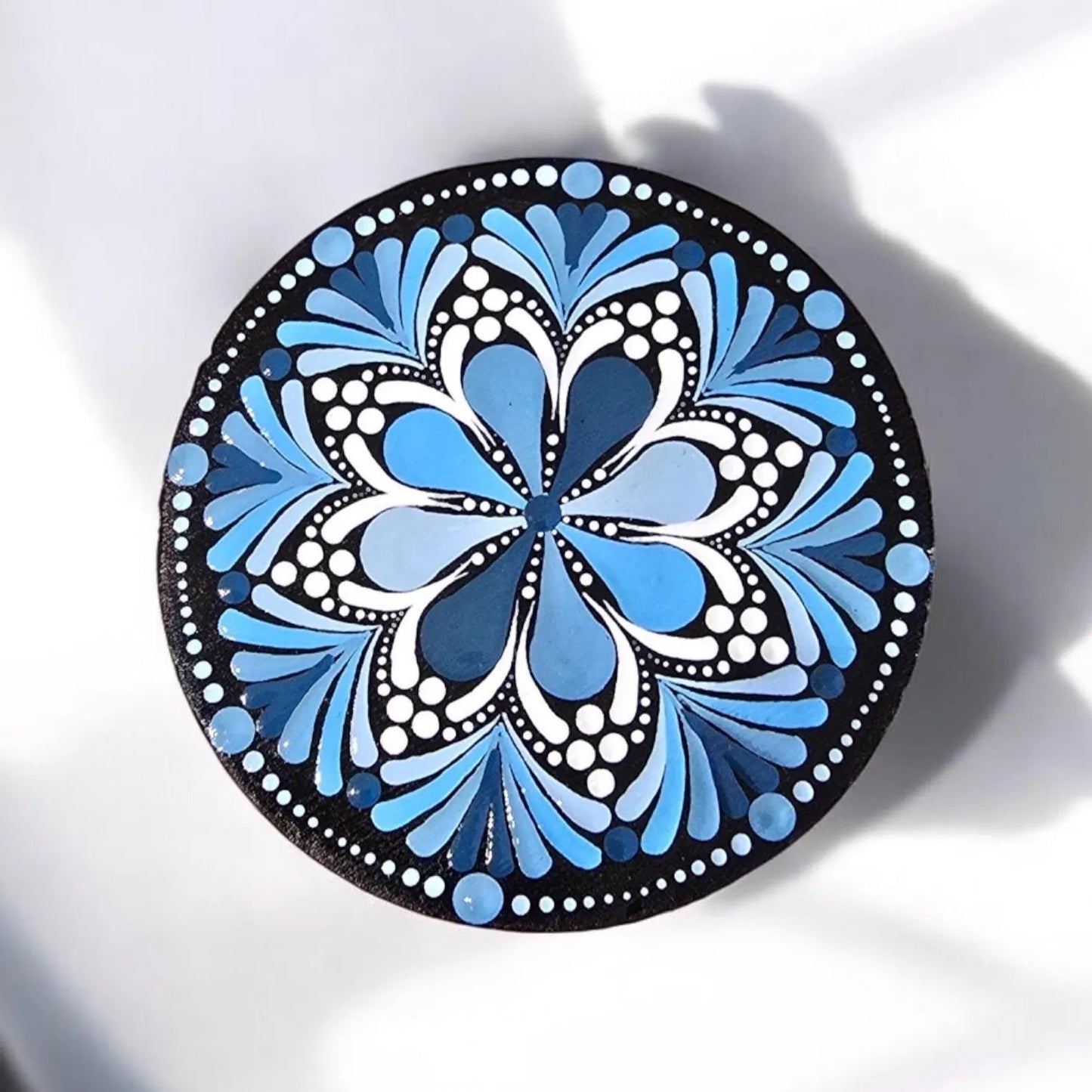 Décapsuleur rond en bambou mandala pointillisme bleu et blanc, aimant de réfrigérateur, ouvre bouteille de bière