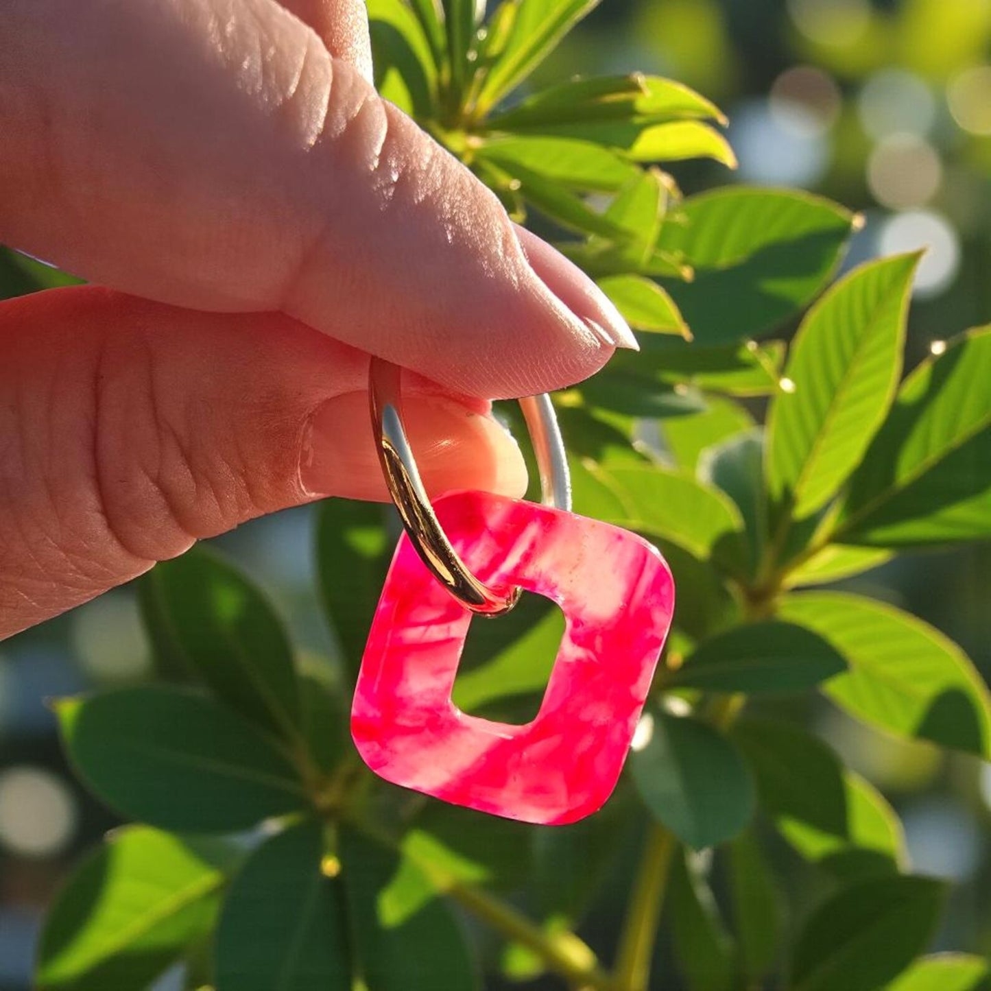 Pampilles carrées rose marbré en pâte polymère – Fait main