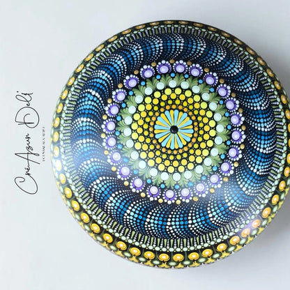 Pierre Mandala XXL peinte à la main – Art énergétique et décoration zen