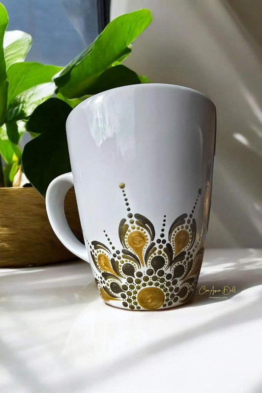 Mug blanc brillant mandala en pointillisme bronze