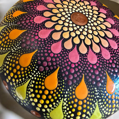 Boîte à bijoux en bois de tilleul – Mandala peint à la main en pointillisme – Pièce unique