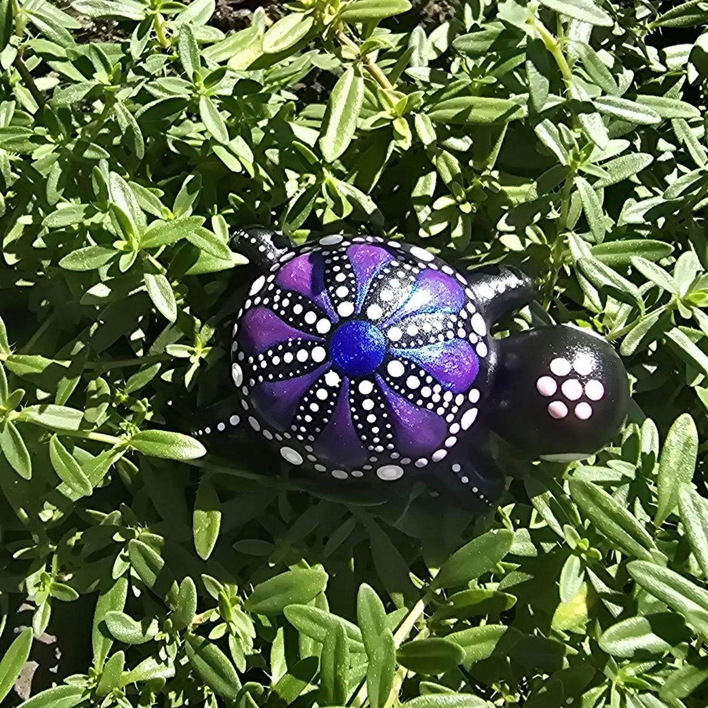 Petite tortue décorative en plâtre violet & rose