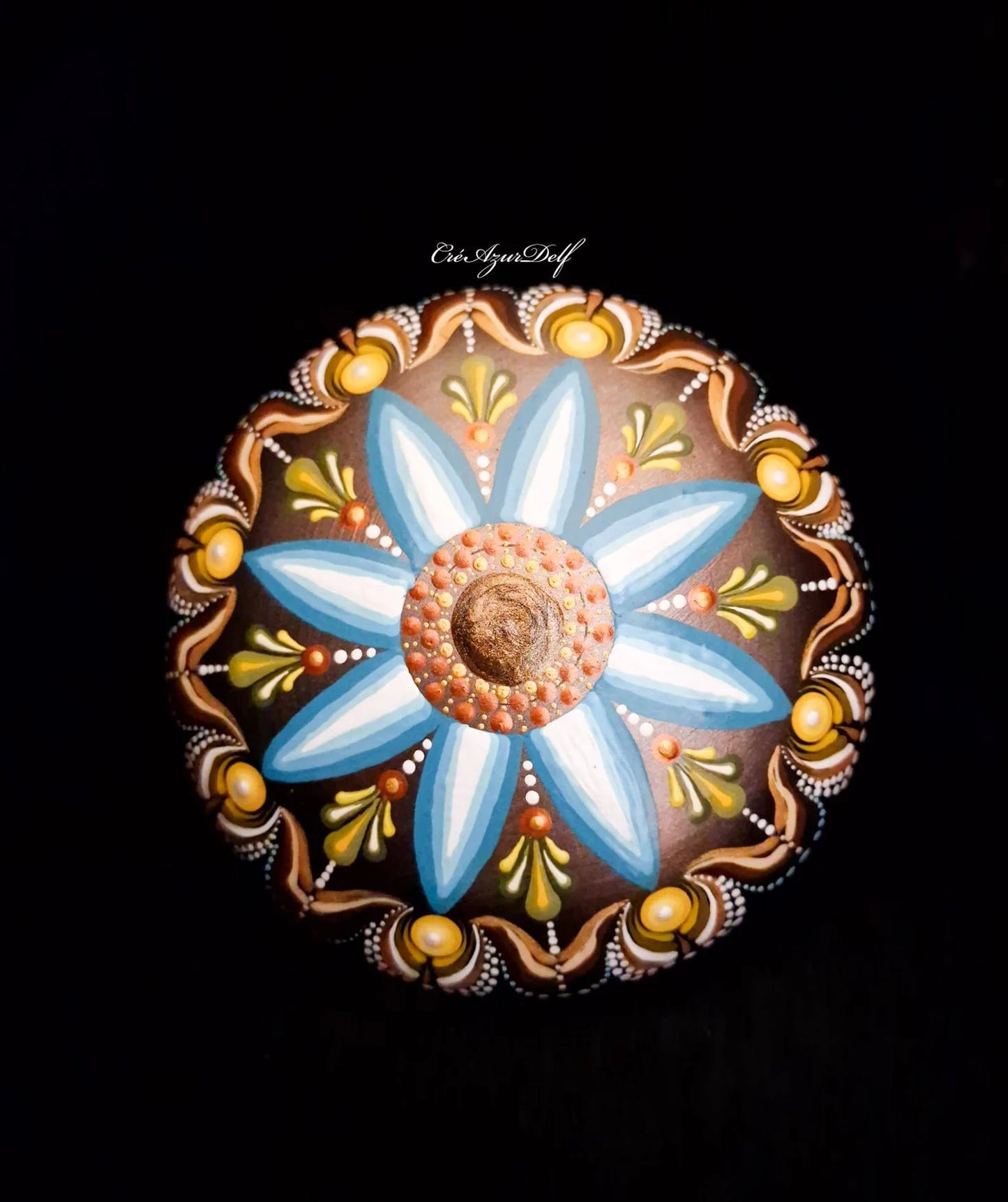 Grande pierre mandala en plâtre résine – Pointillisme artisanal